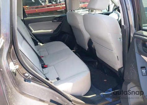 2018 Subaru Forester 2.5I Premium из США, поврежденный, VIN JF2SJAGC0JH528556